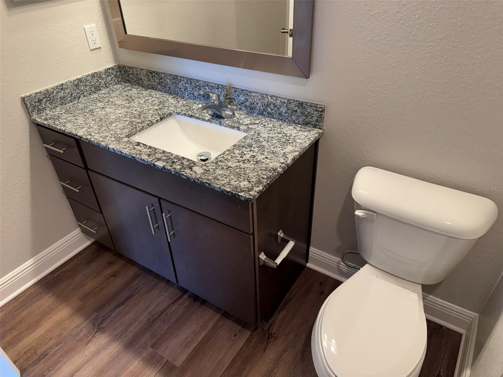 2460 Ann Rou Rd #606 Property Photo 16