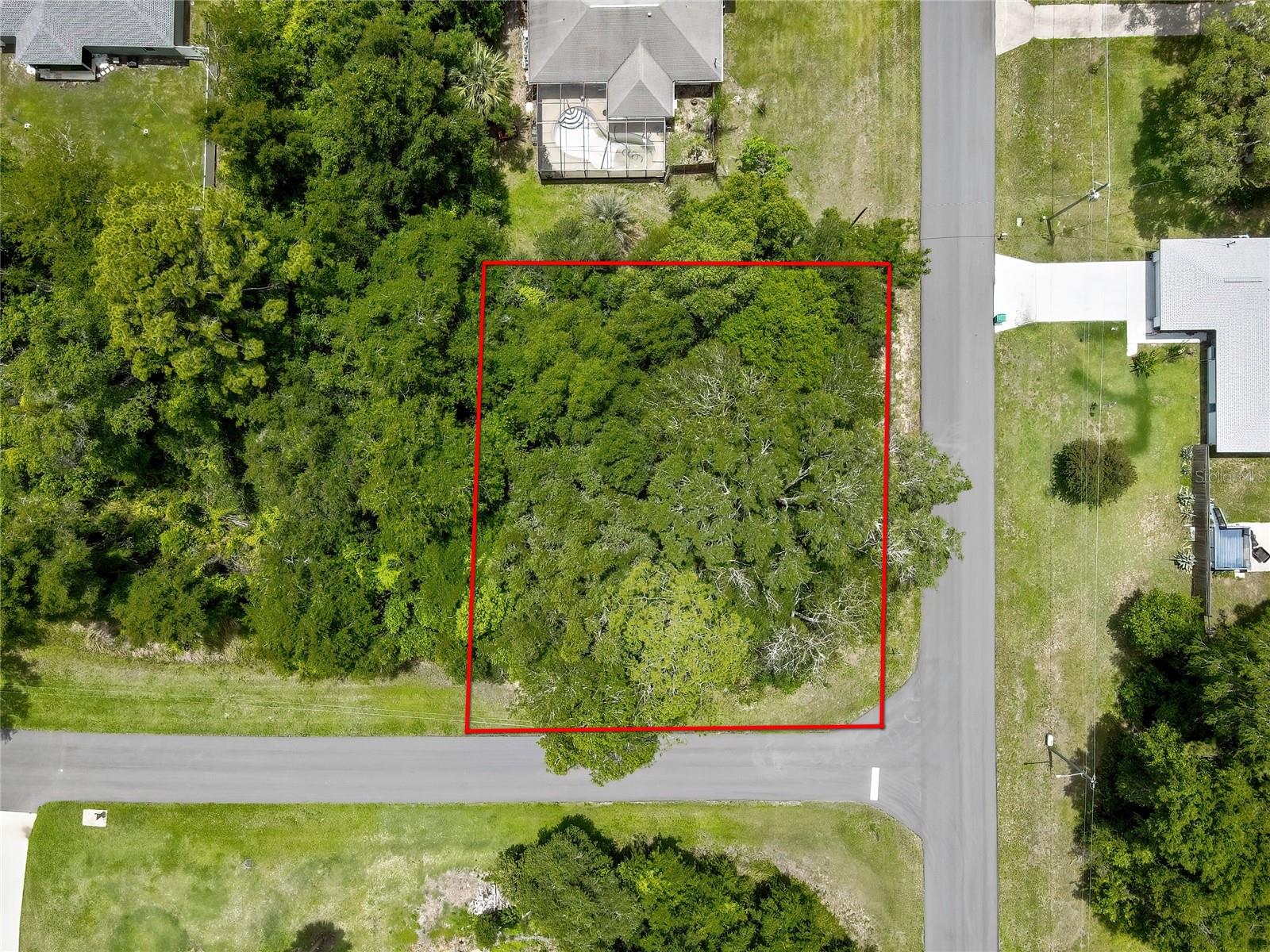 1074 W Maximilian Pl Property Photo 1
