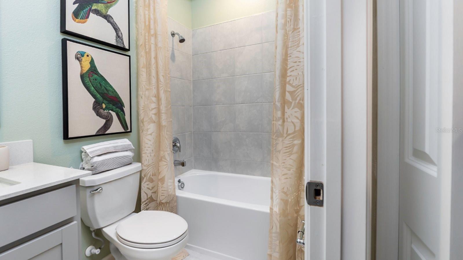 5844 Energy Way Property Photo 8
