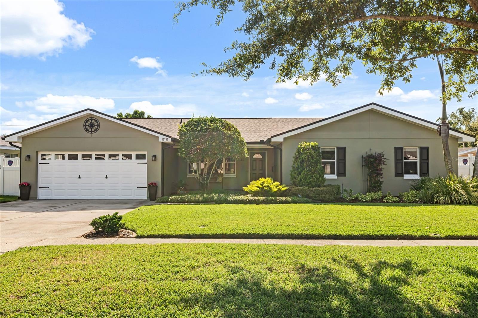616 Brechin Dr Property Photo 1