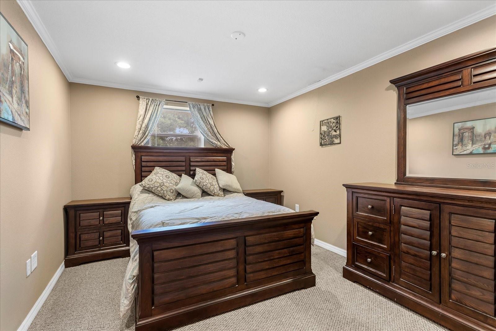524 Eden Park Property Photo 39