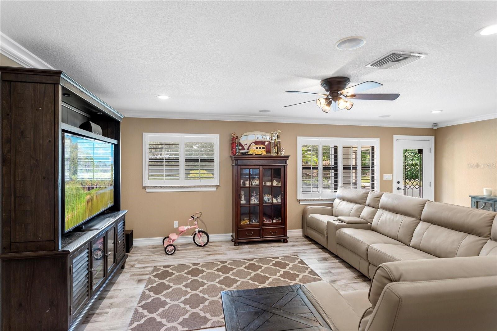 524 Eden Park Property Photo 48