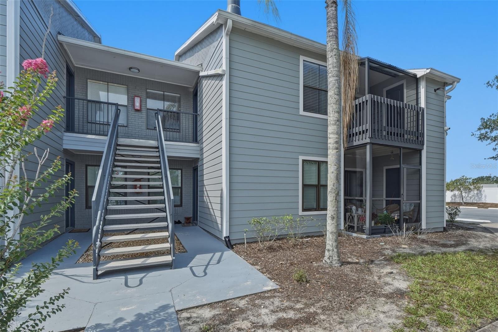 3716 Idlebrook Cir #212 Property Photo 1