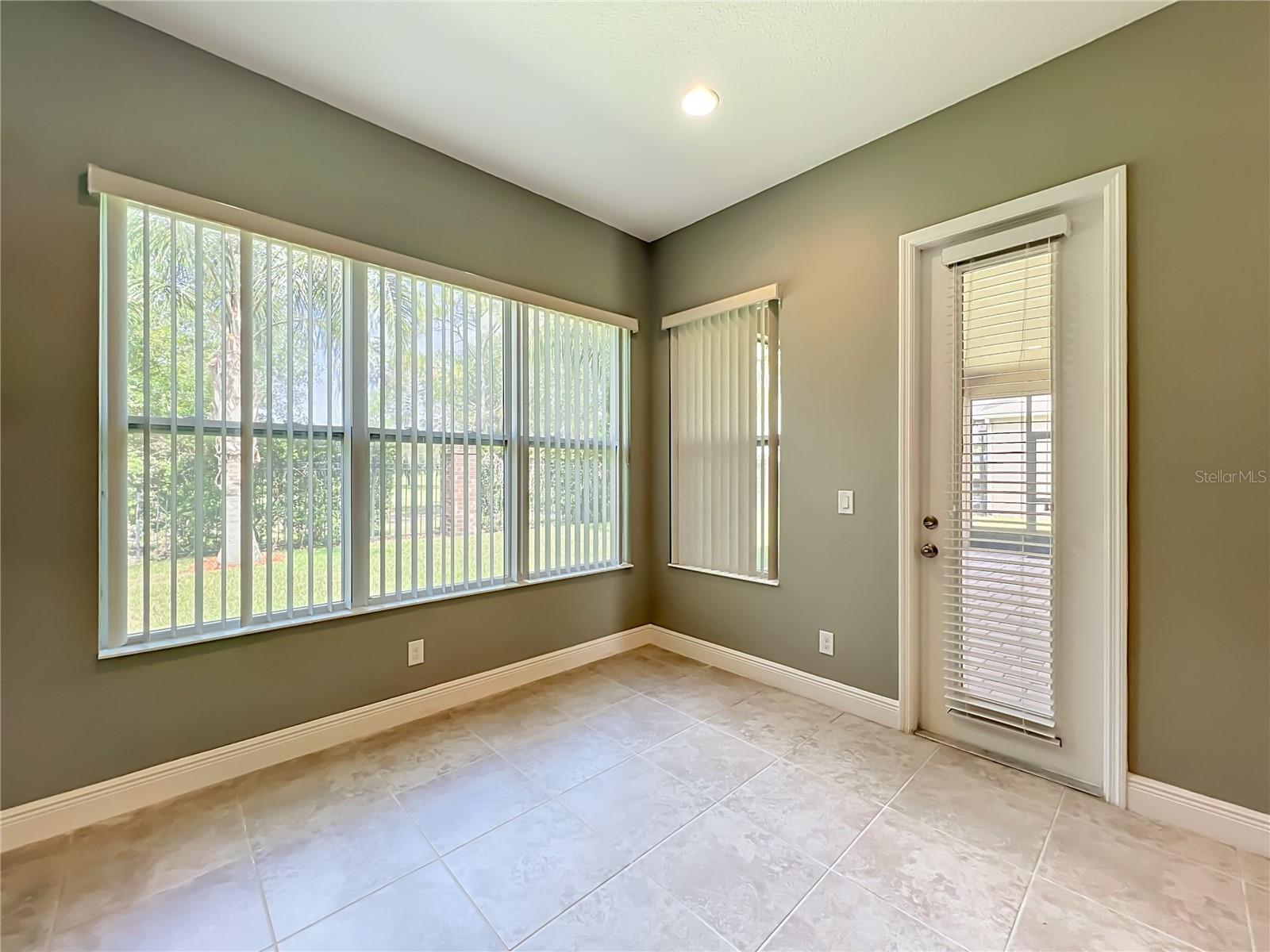 1315 Dusty Pine Dr Property Photo 15