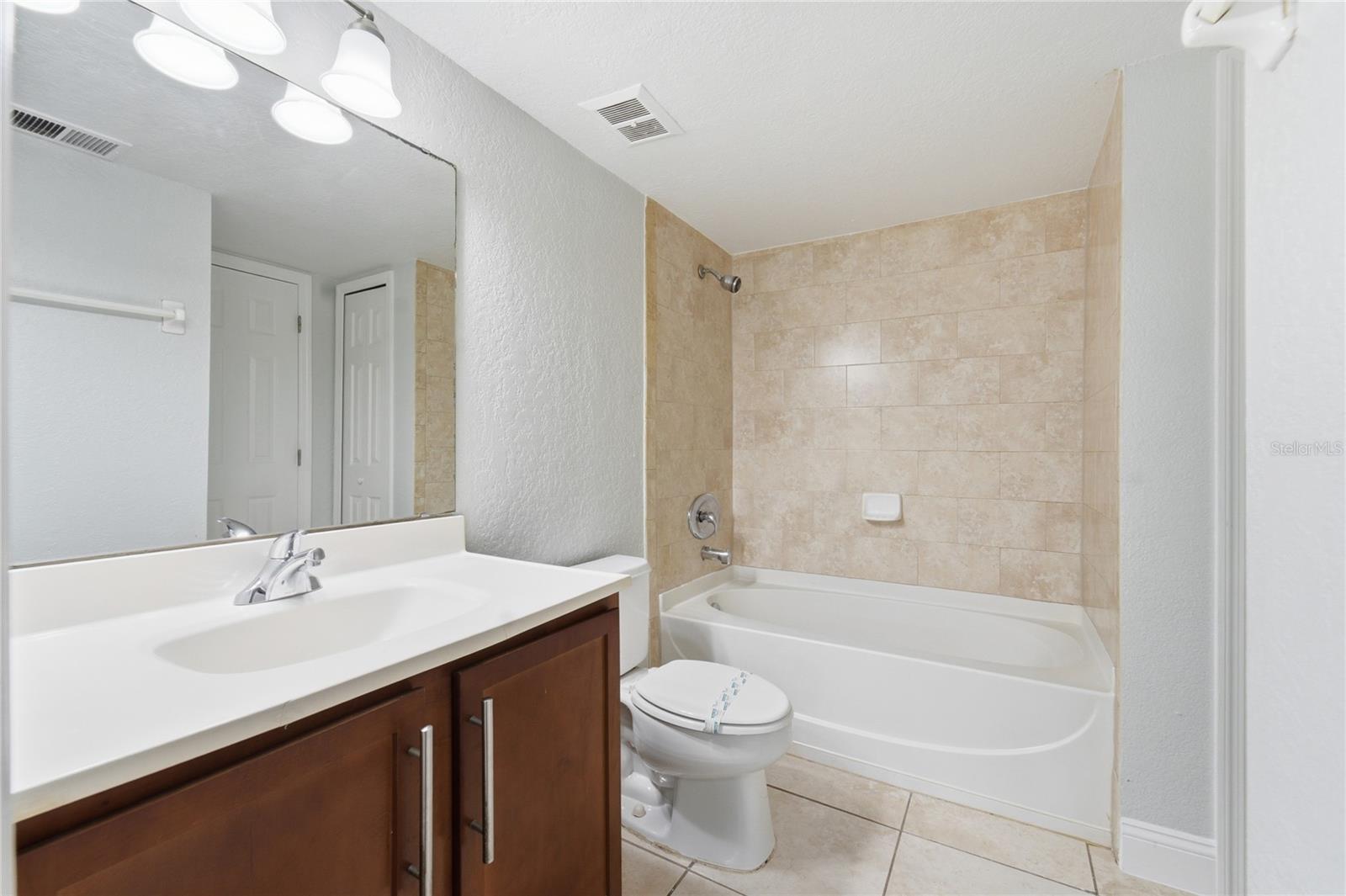 1928 Conway Rd #19 Property Photo 16