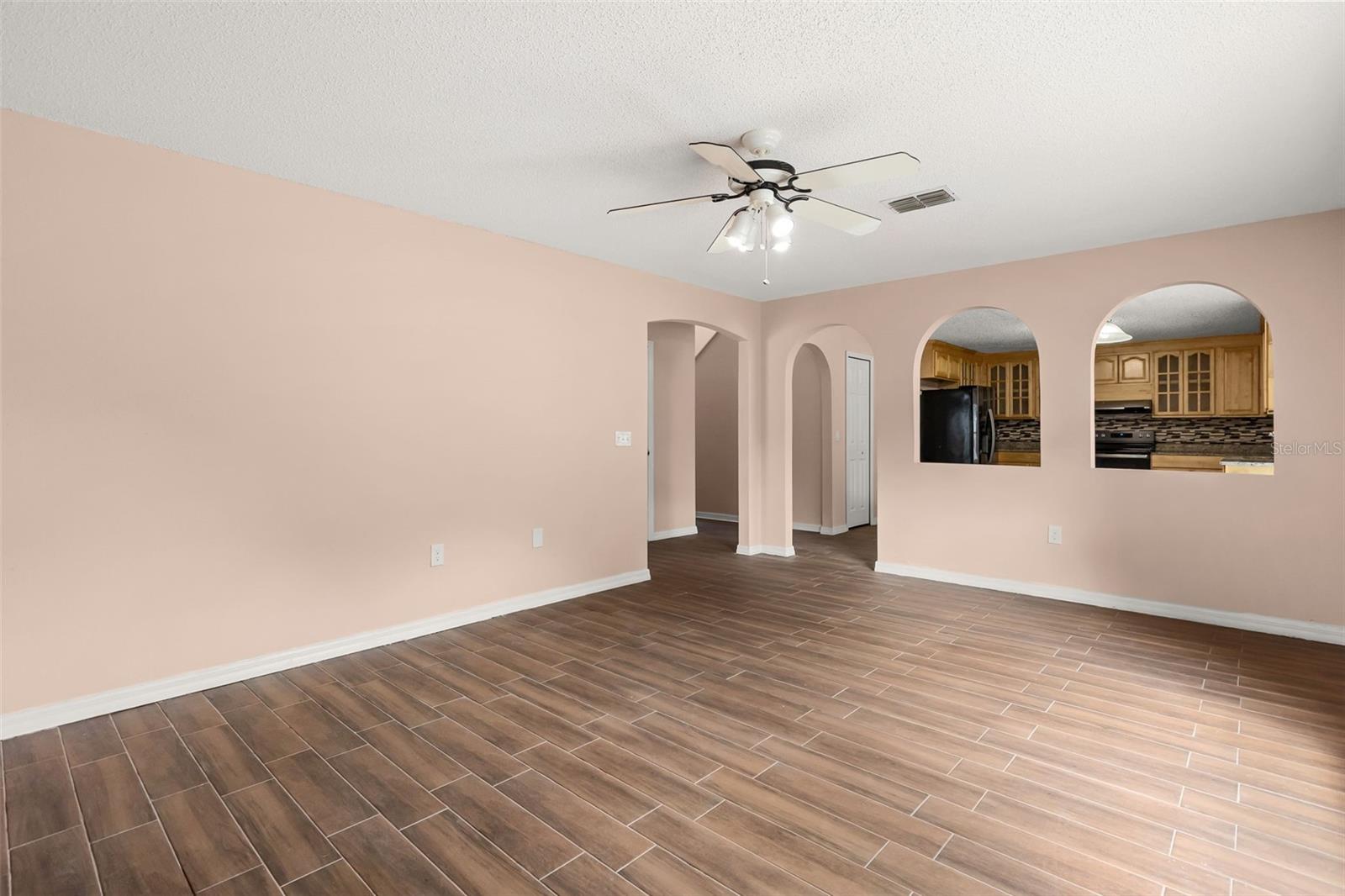 4232 Stonefield Dr Property Photo 11
