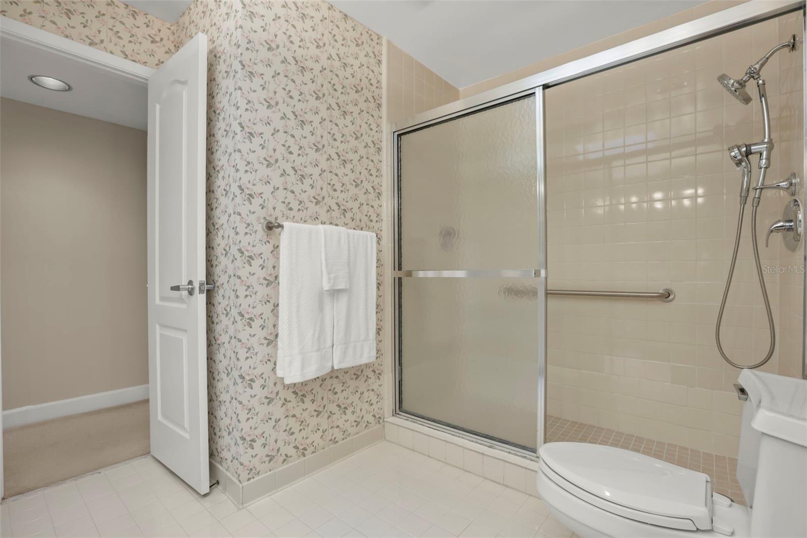 300 Carolina Ave #402c Property Photo 19