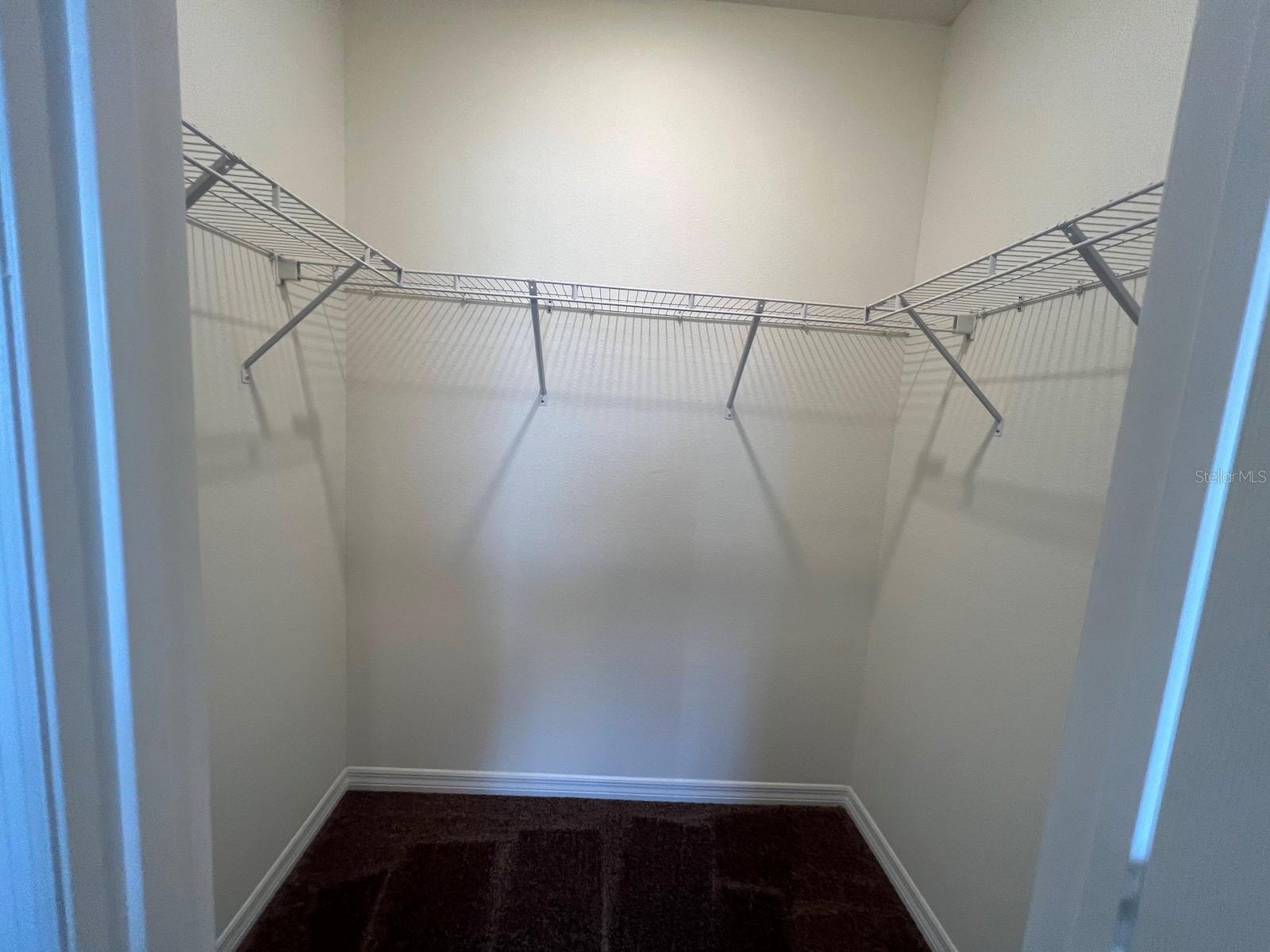 1370 Yellow Finch Dr Property Photo 15