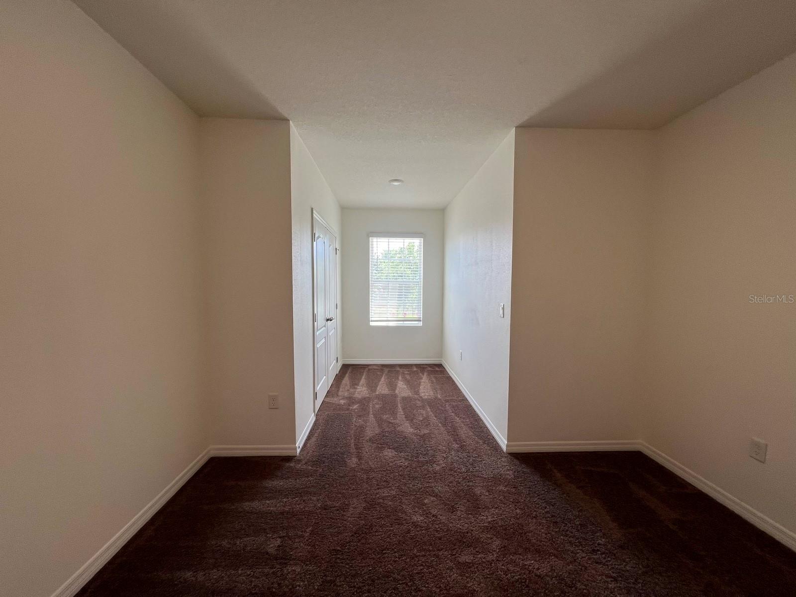 1370 Yellow Finch Dr Property Photo 24