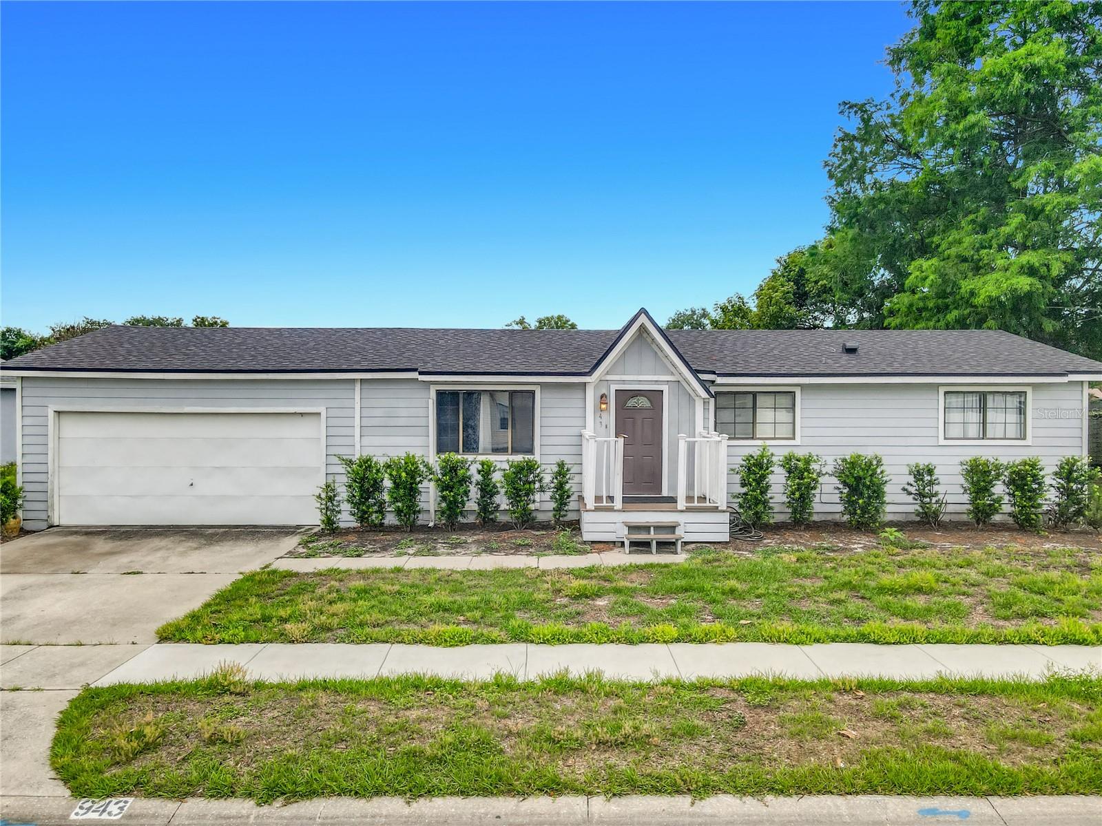 943 Monroe Harbor Pl Property Photo 1