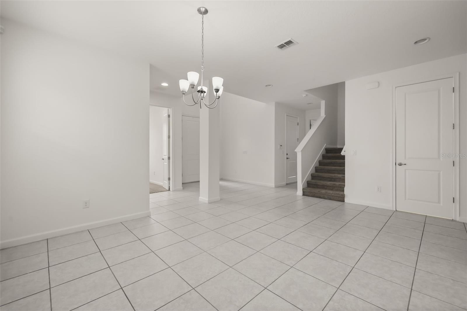 1078 Castlevecchio Loop Property Photo 11