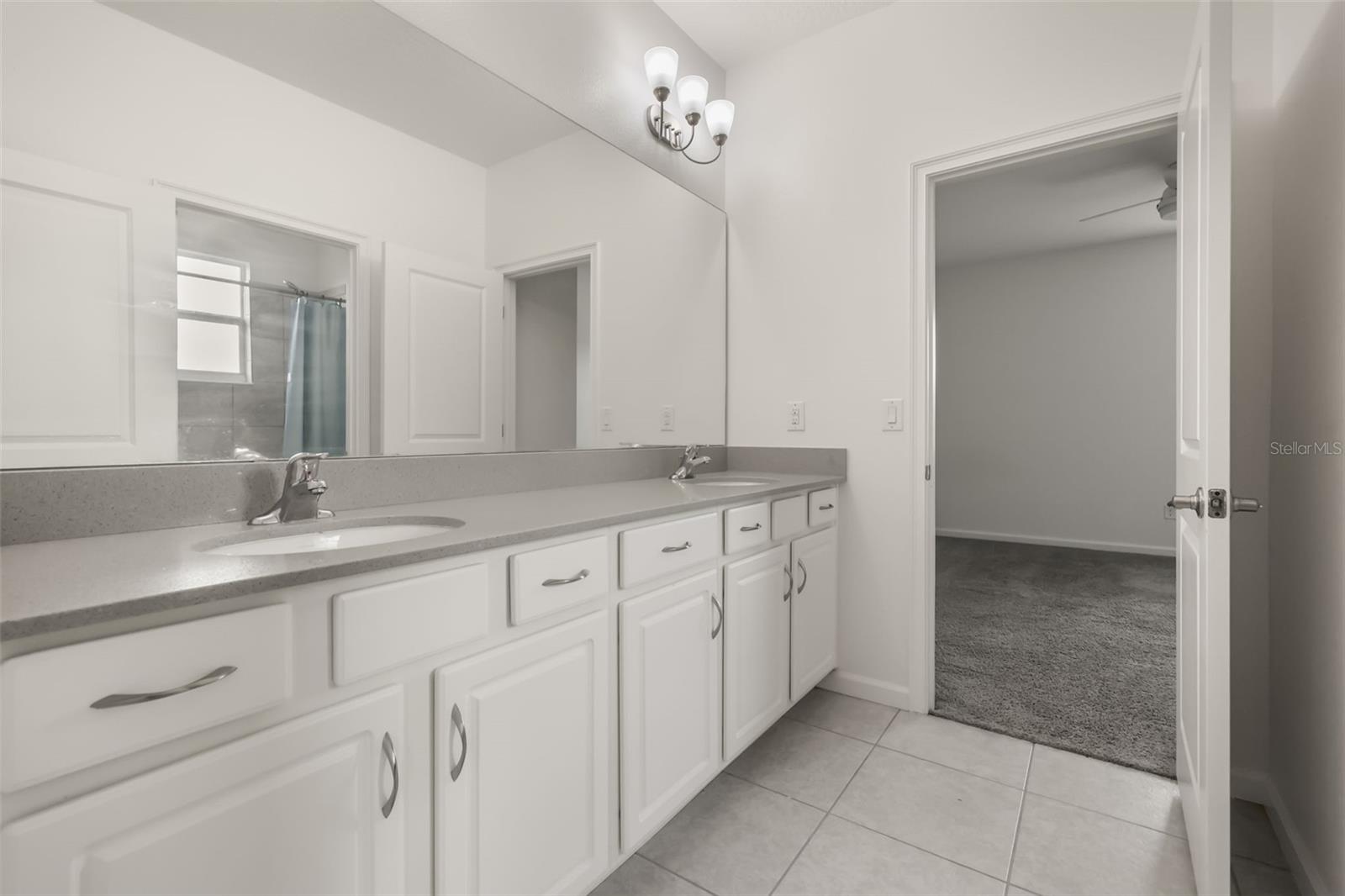 1078 Castlevecchio Loop Property Photo 16