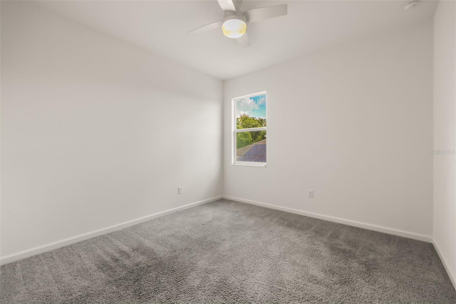 1078 Castlevecchio Loop Property Photo 21