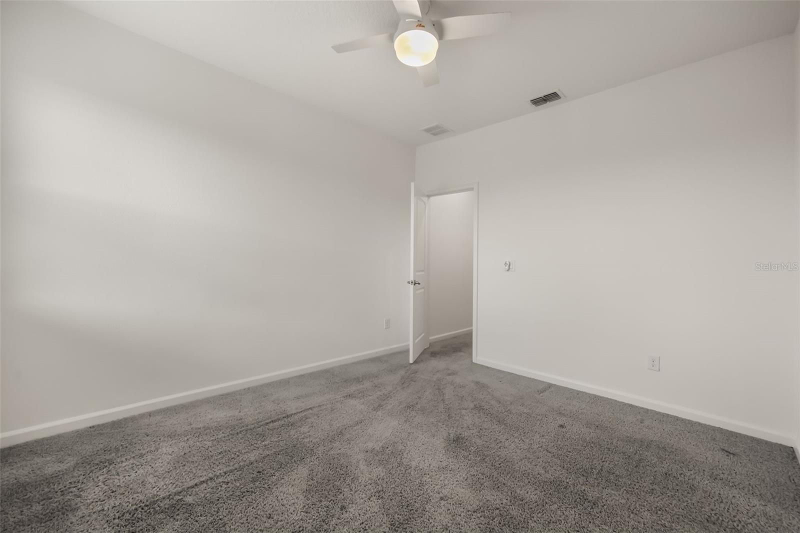 1078 Castlevecchio Loop Property Photo 27