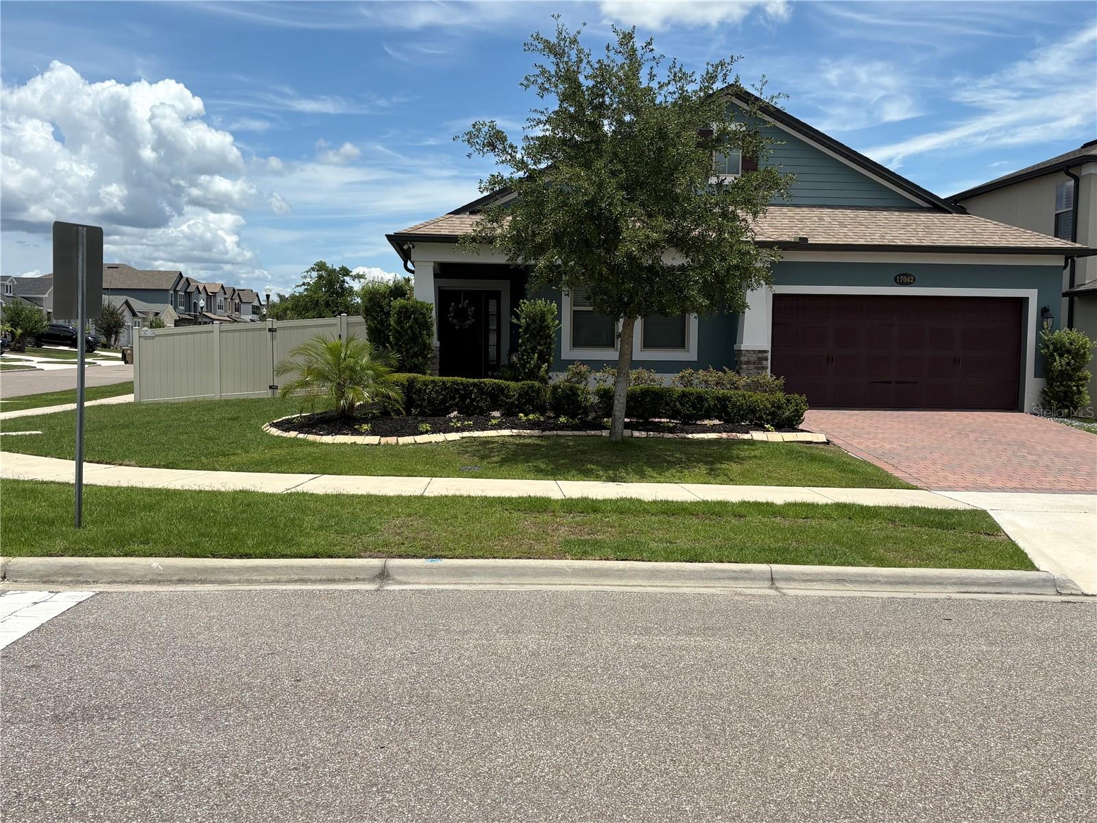 17042 Crestmont Blvd Property Photo 1