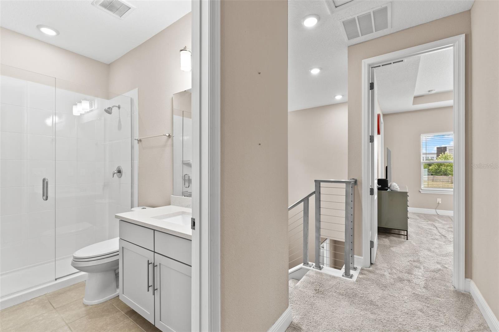 7043 Carrickbend Ln Property Photo 38