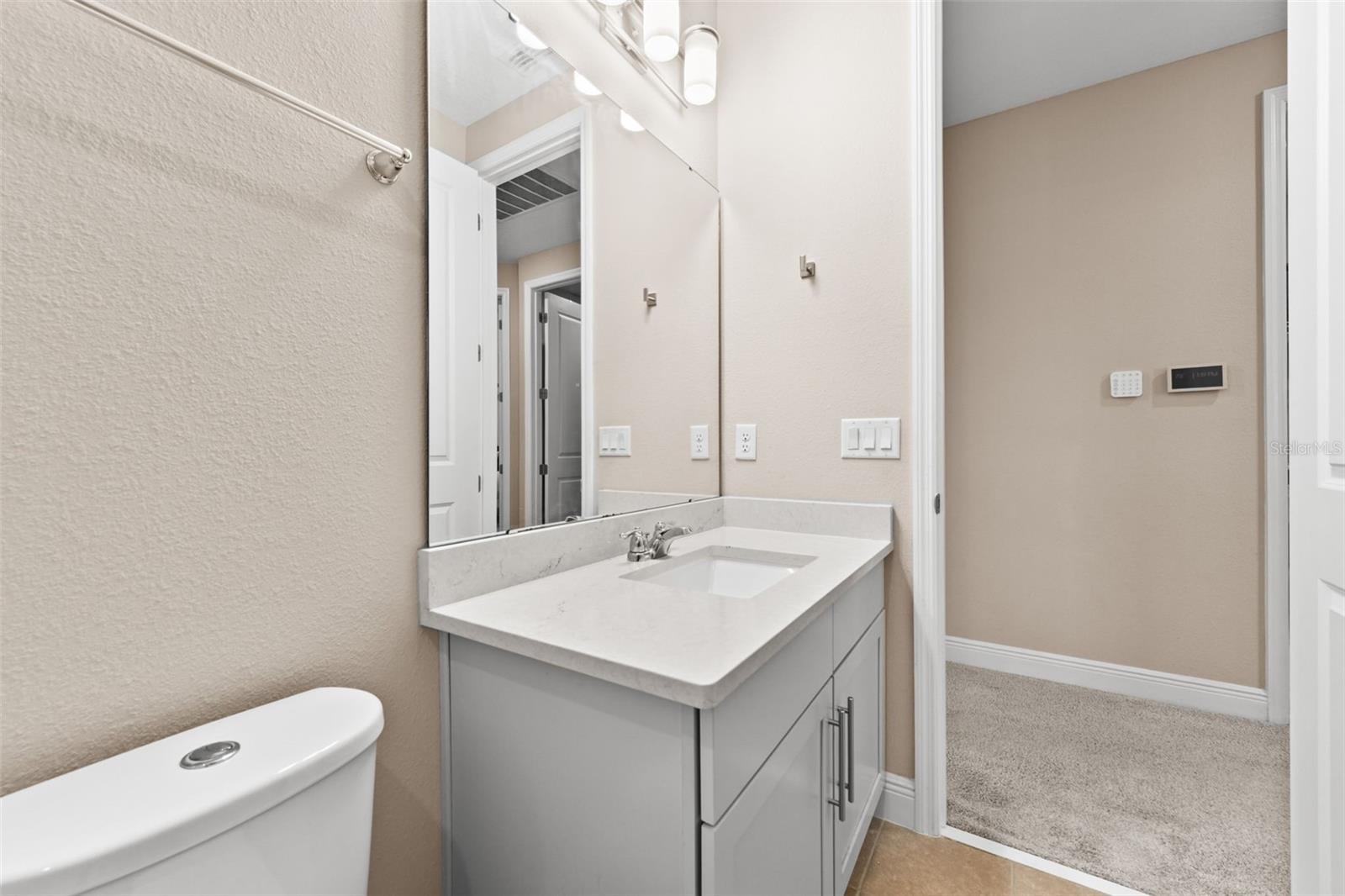 7043 Carrickbend Ln Property Photo 43