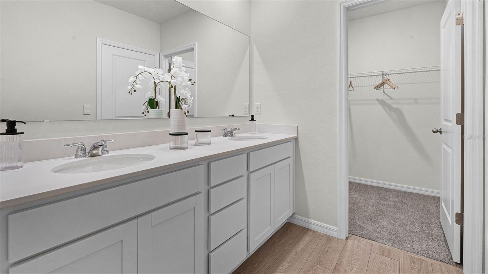 3425 Chroma St Property Photo 12