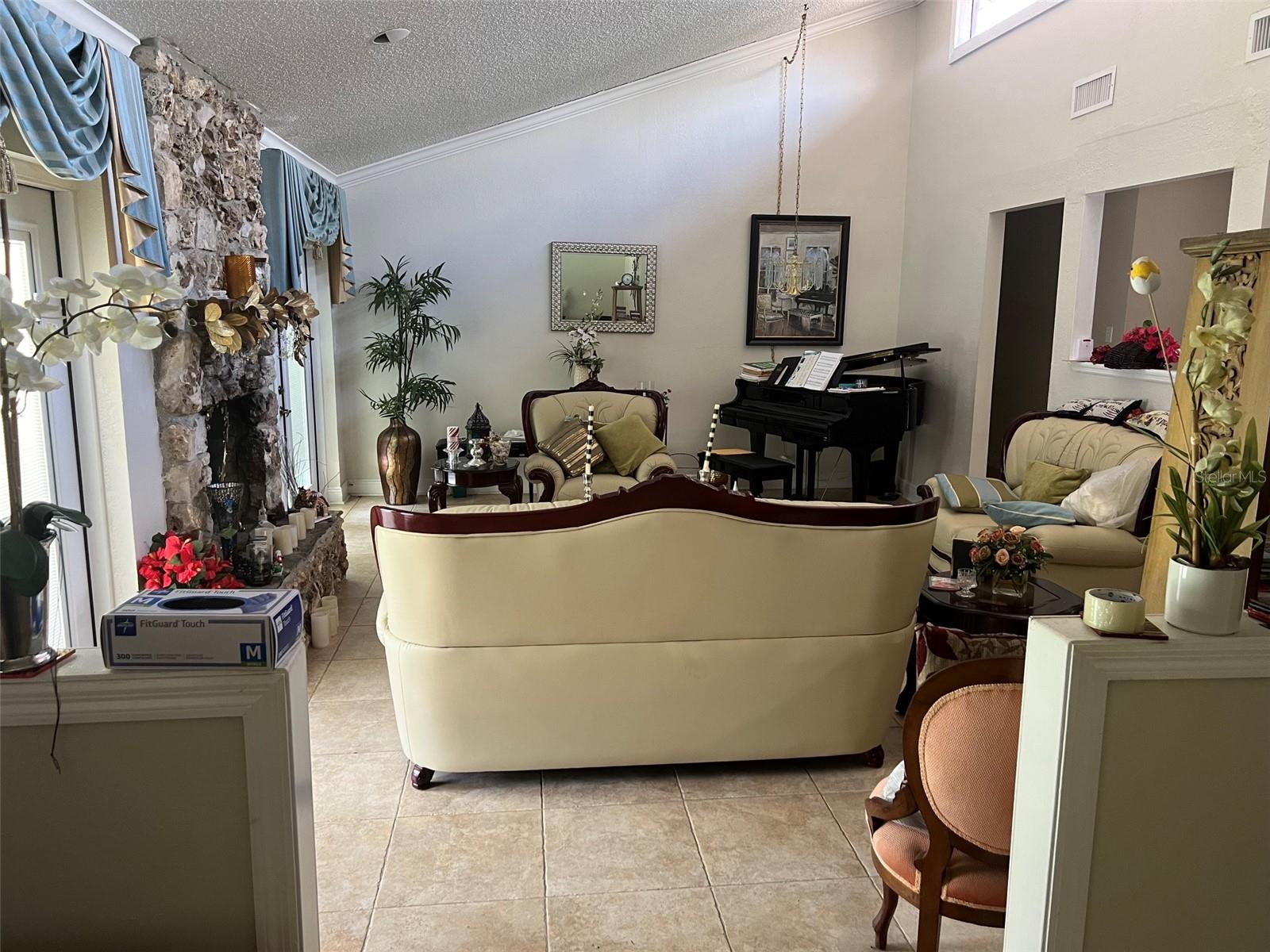 4576 North Ln Property Photo 11