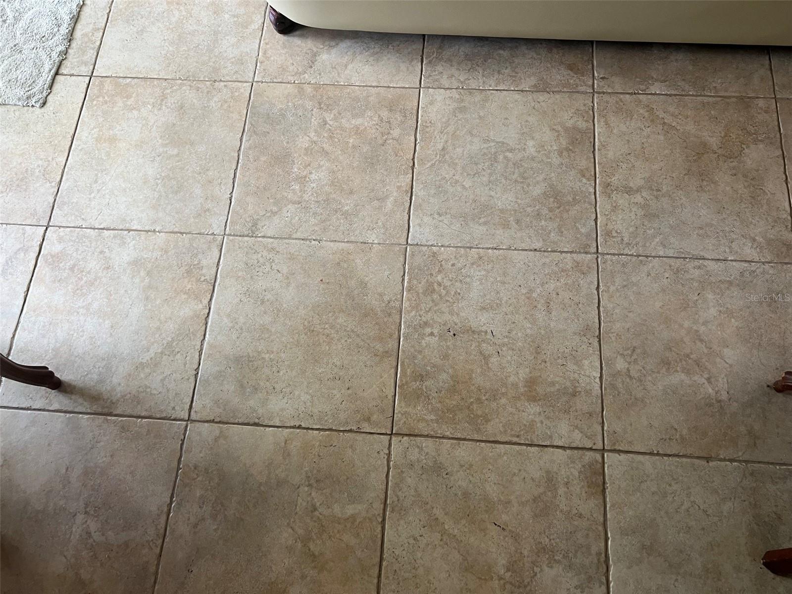 4576 North Ln Property Photo 12