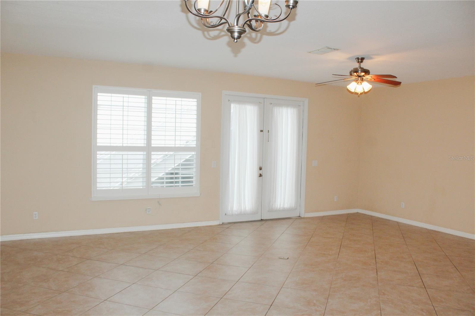 14252 Confetti Dr Property Photo 5