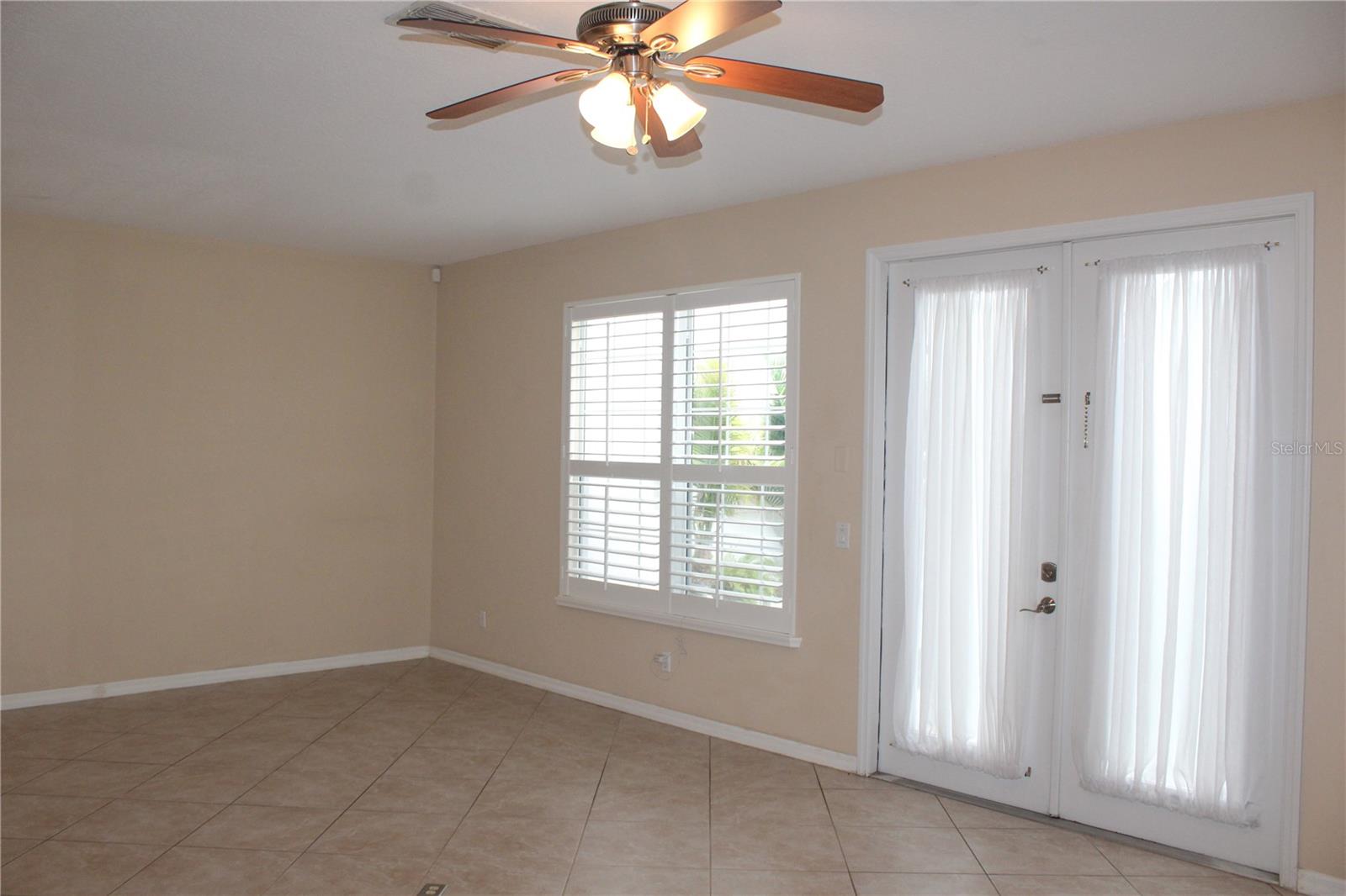 14252 Confetti Dr Property Photo 6