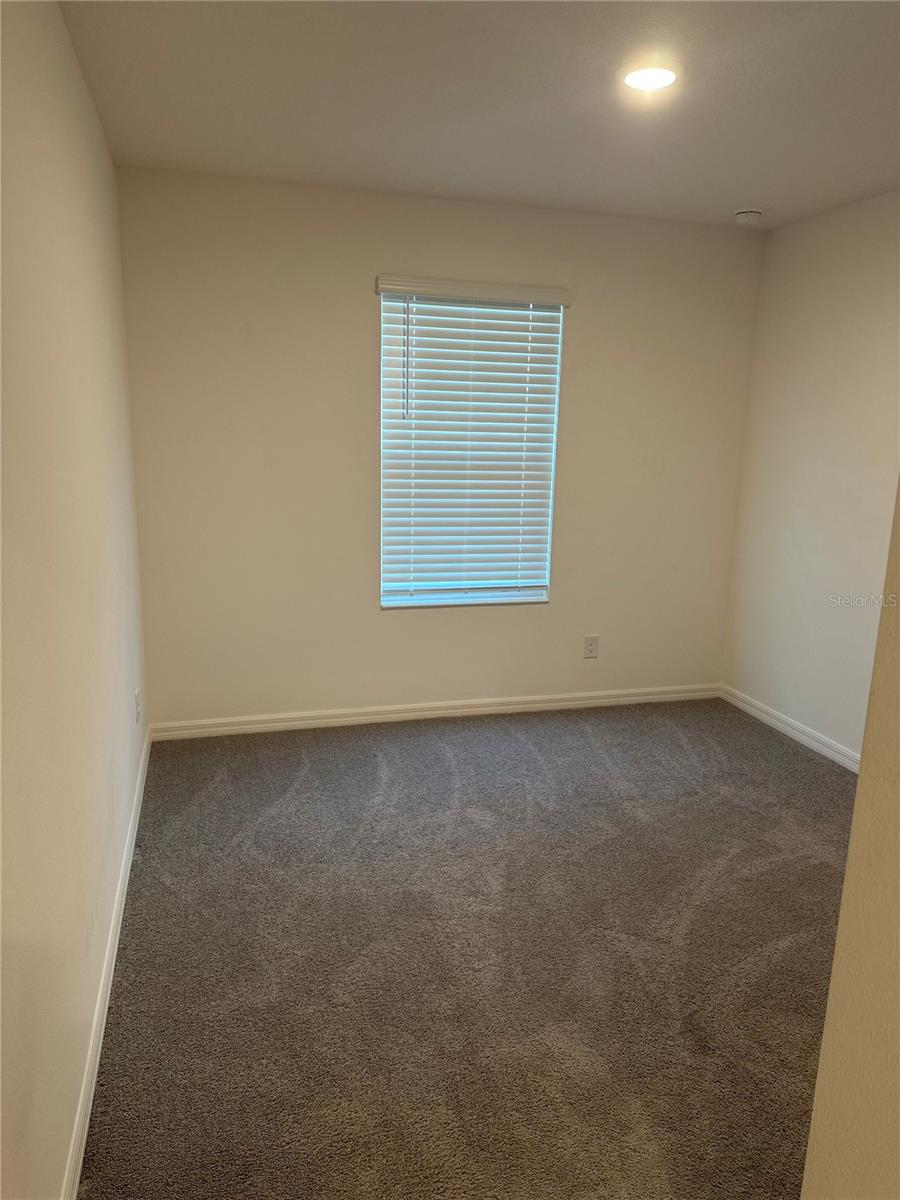 189 Glass Onion Dr Property Photo 6