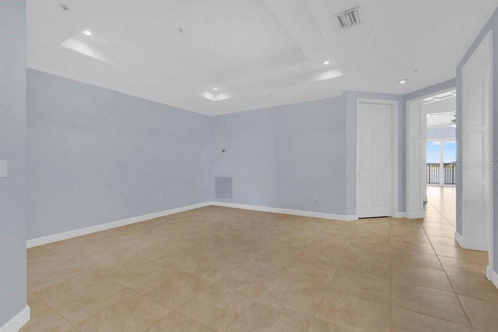8749 The Esplanade #22 Property Photo 14