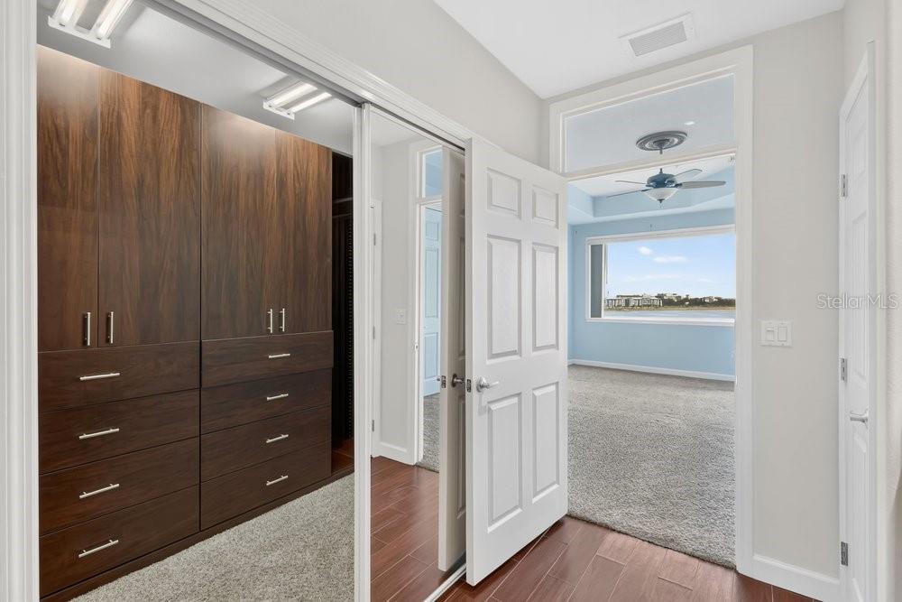8749 The Esplanade #22 Property Photo 20