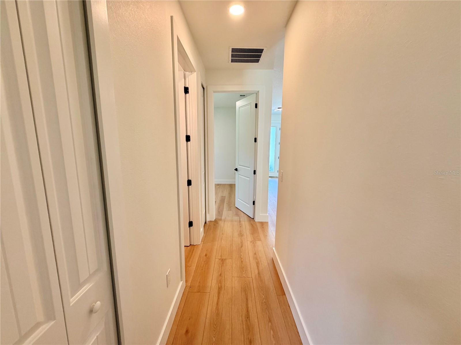 301 Eppinger Dr Property Photo 46