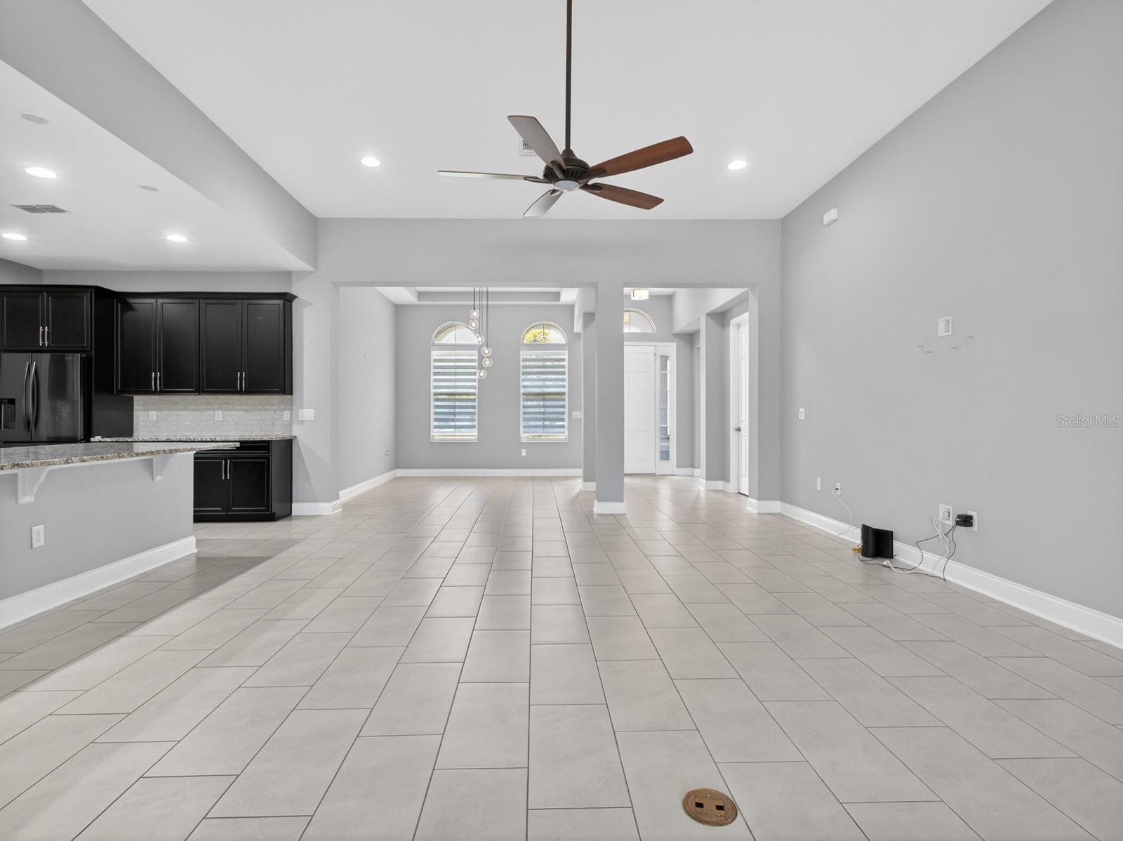 17614 Sailfin Dr Property Photo 10