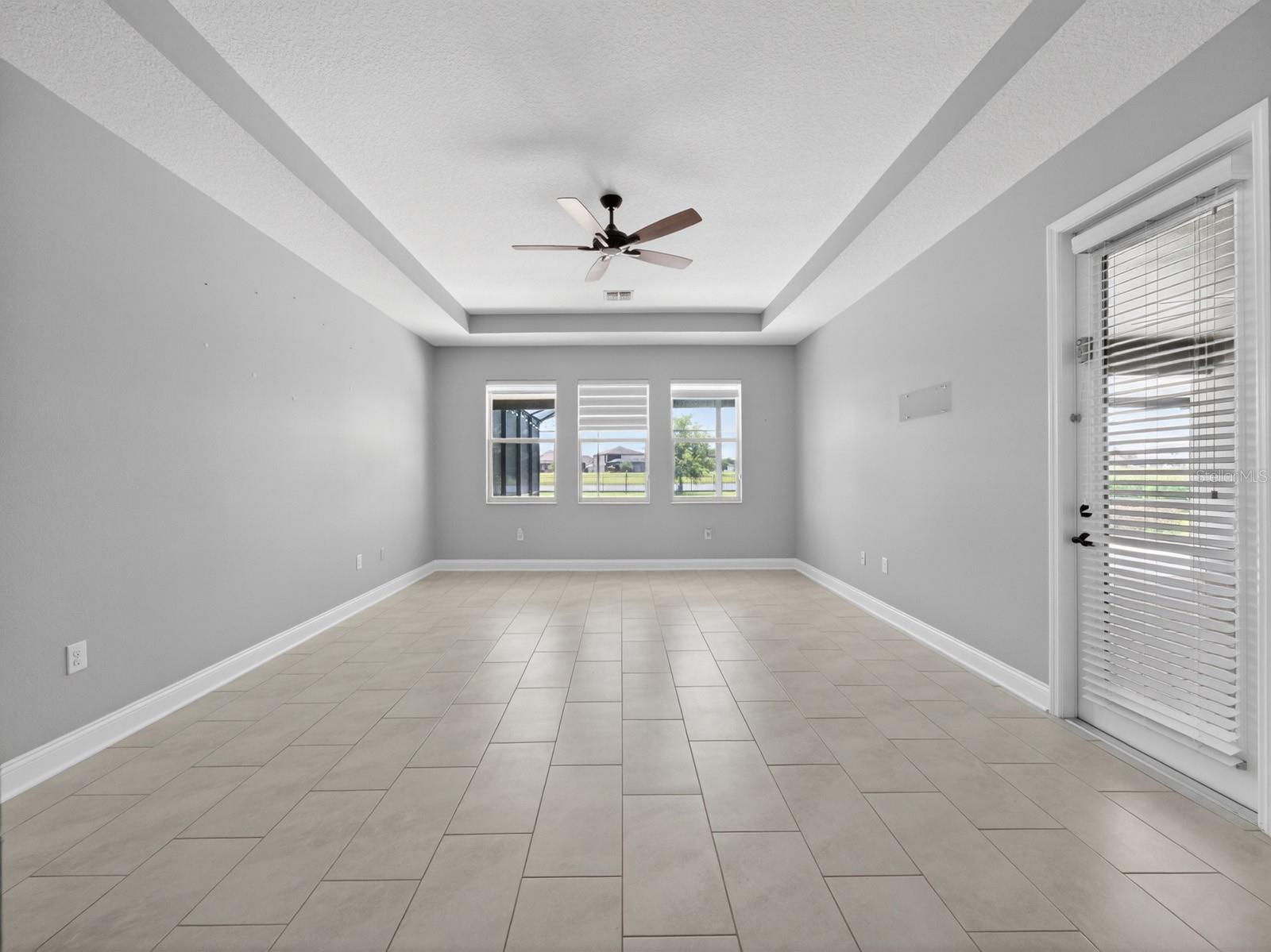 17614 Sailfin Dr Property Photo 14