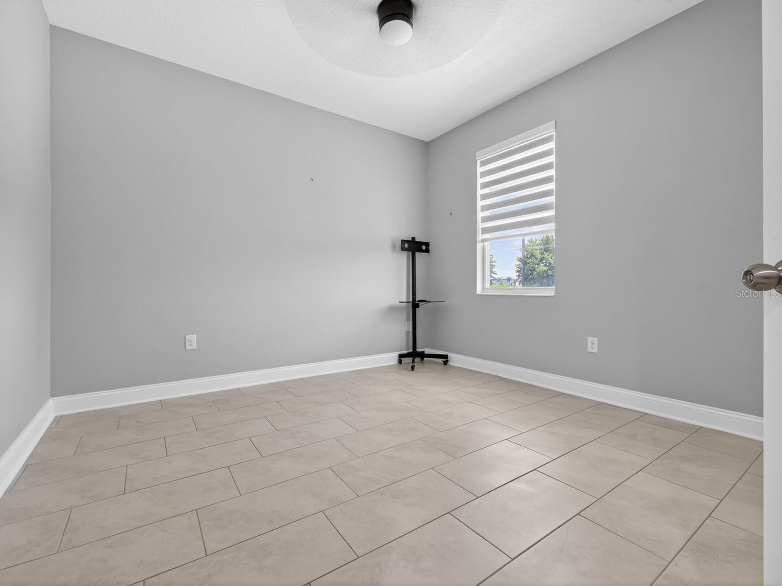 17614 Sailfin Dr Property Photo 33