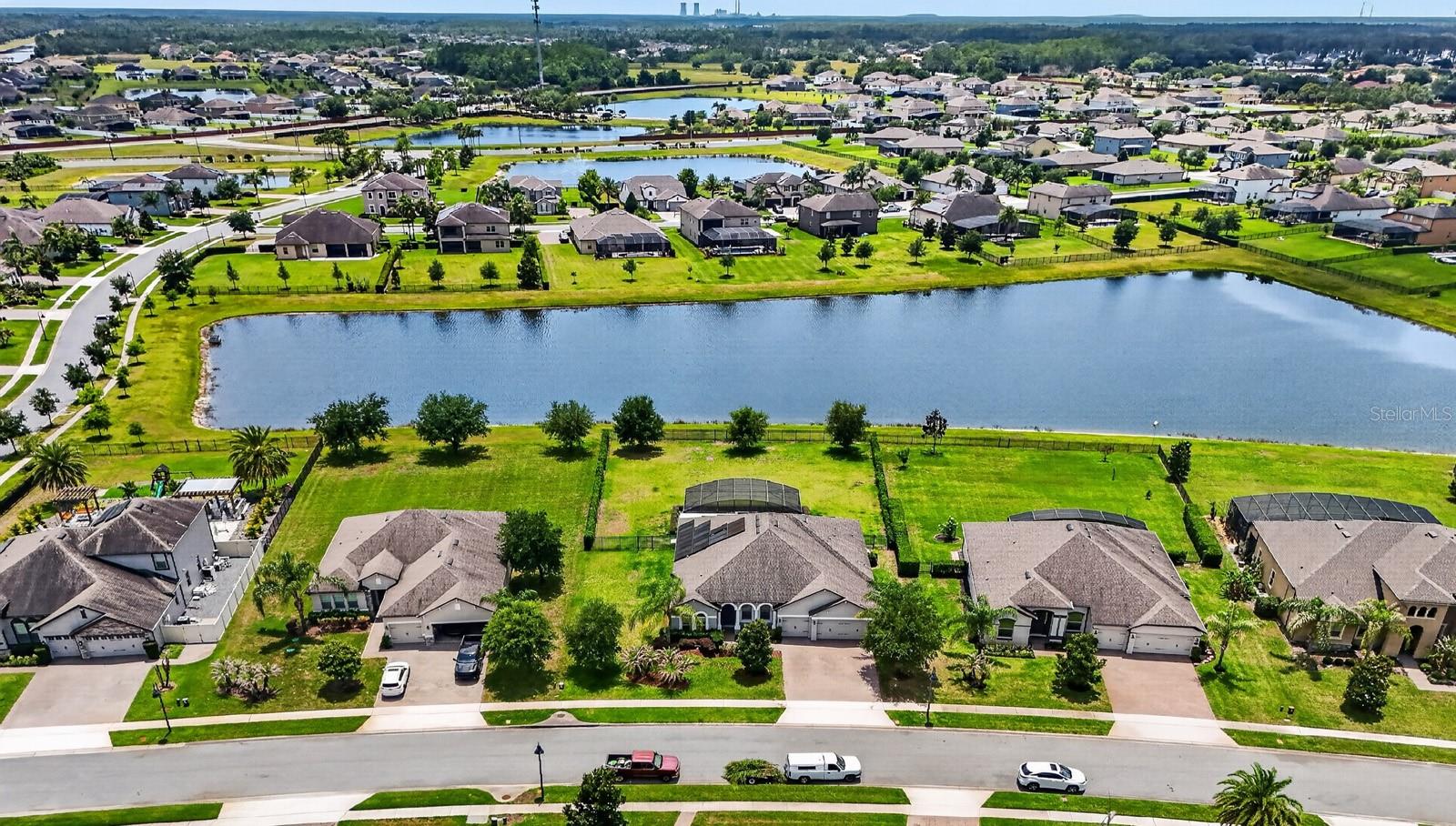 17614 Sailfin Dr Property Photo 45