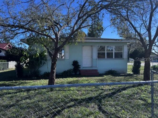 321 Ariana Ave Property Photo 1