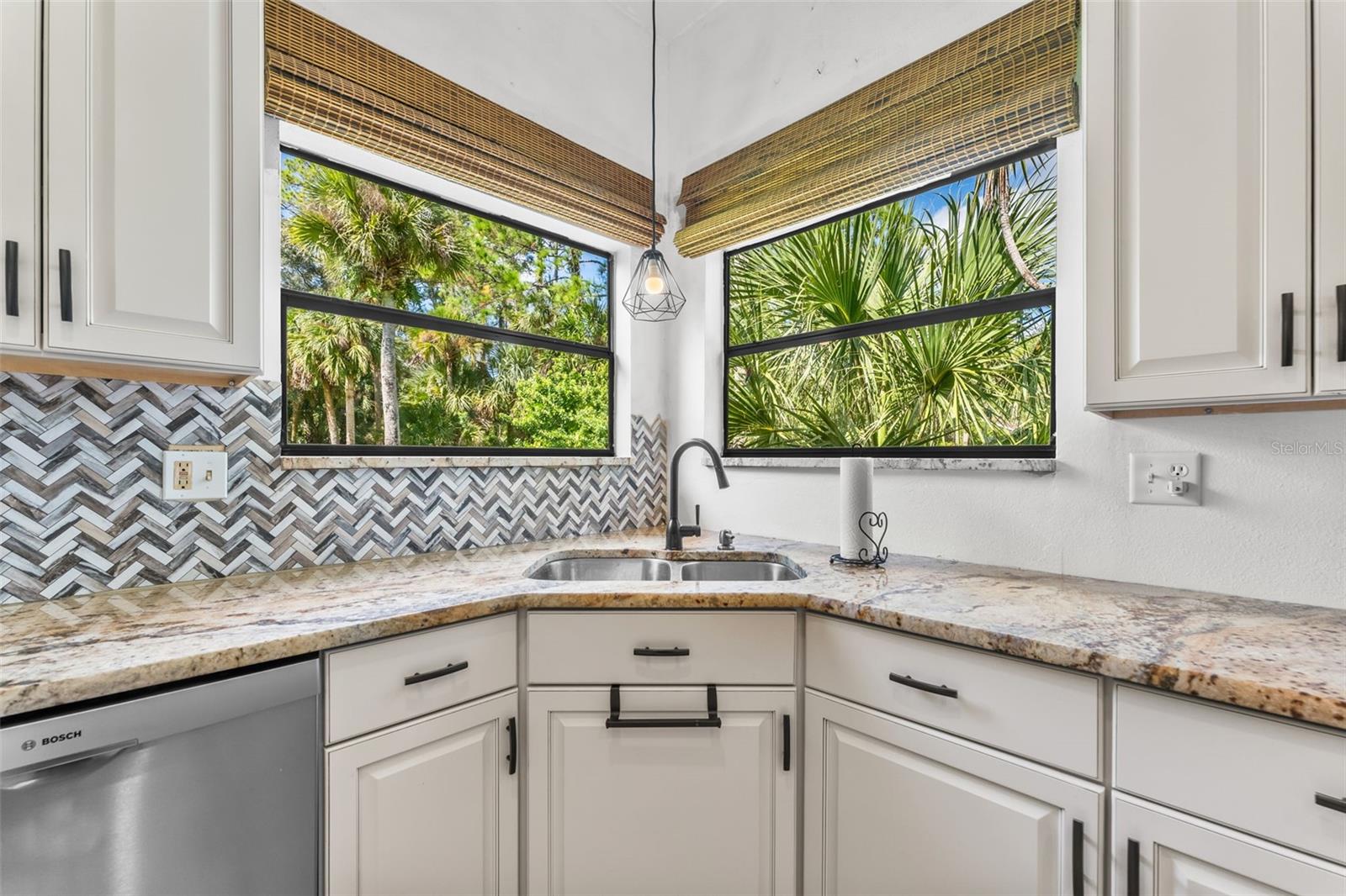 5560 Bob White Trl Property Photo 21