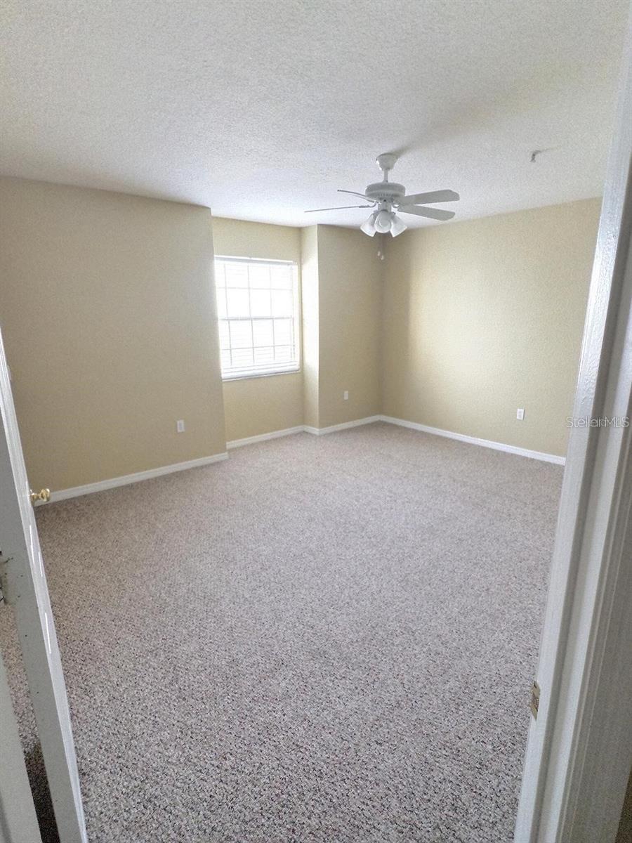 13803 Fairway Island Dr #1618 Property Photo 6