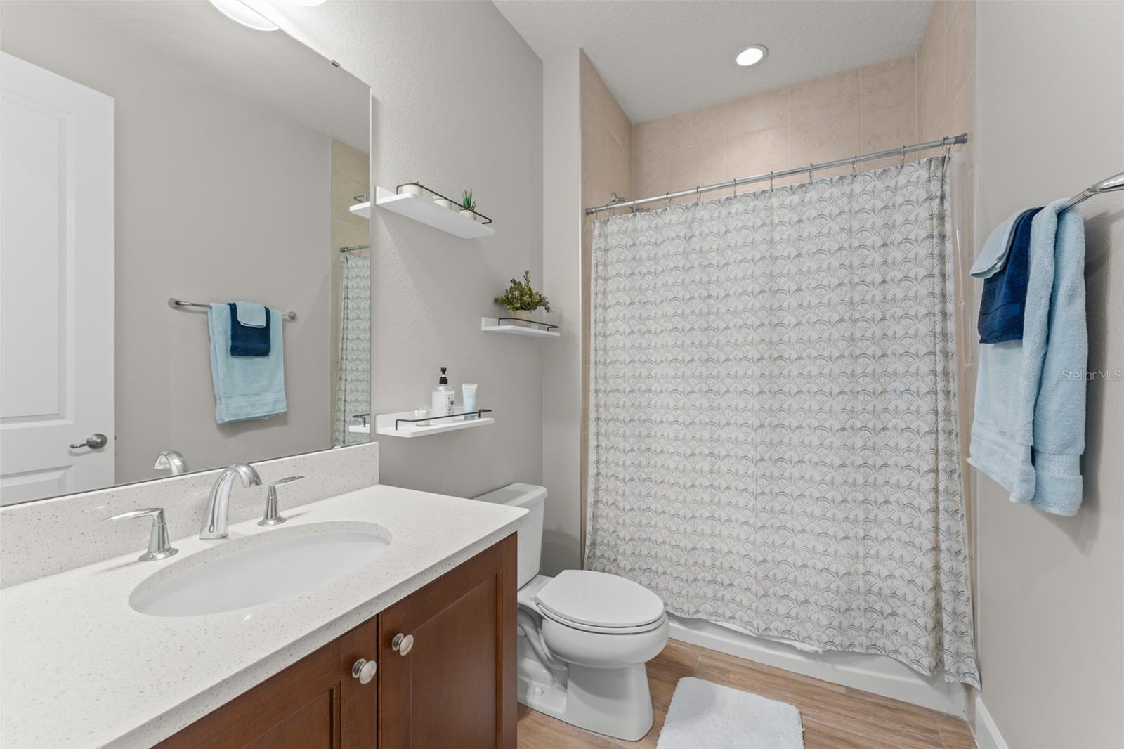 2790 Park Ridge St Property Photo 11