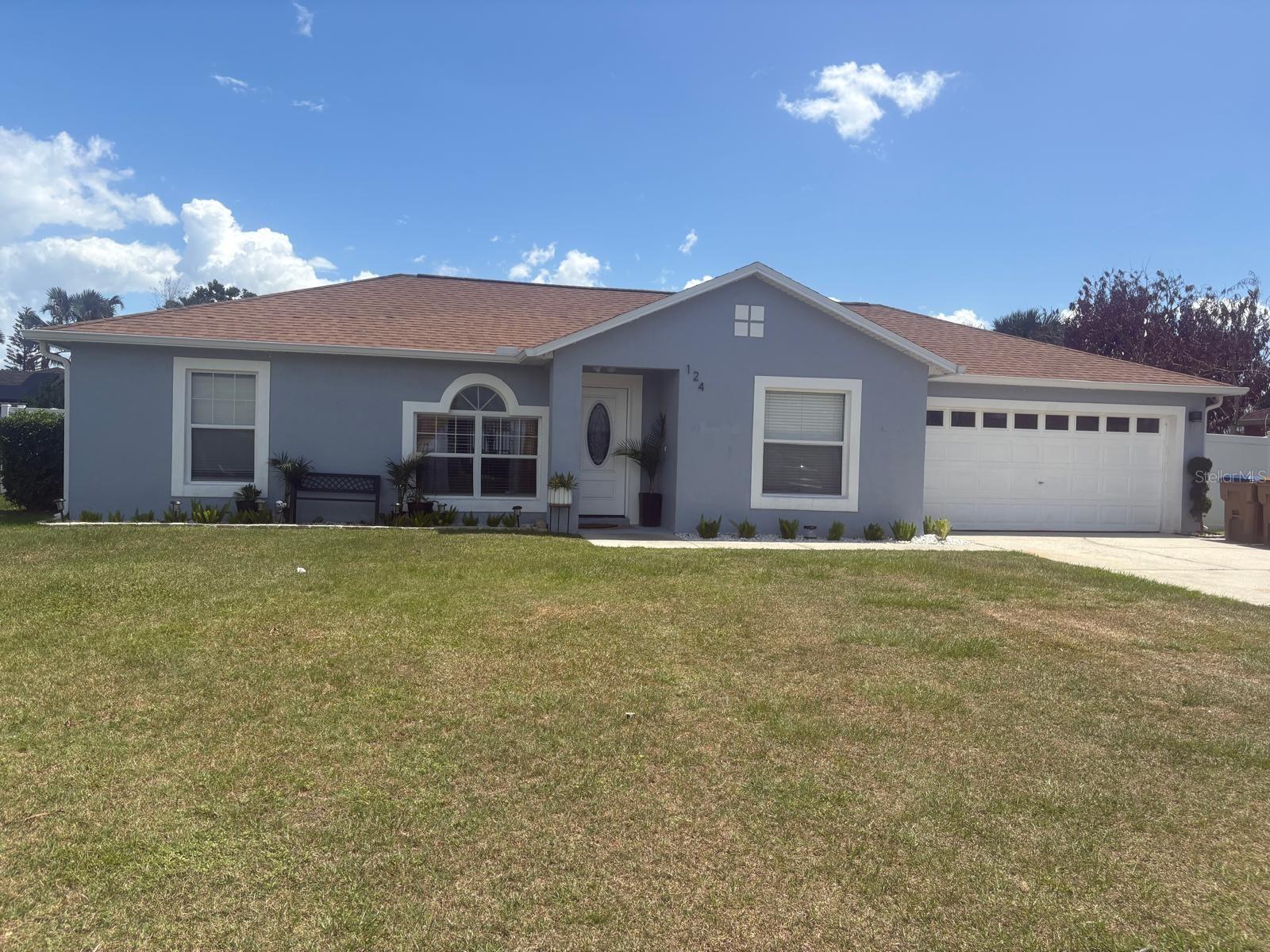 O6410360 Property Photo 1
