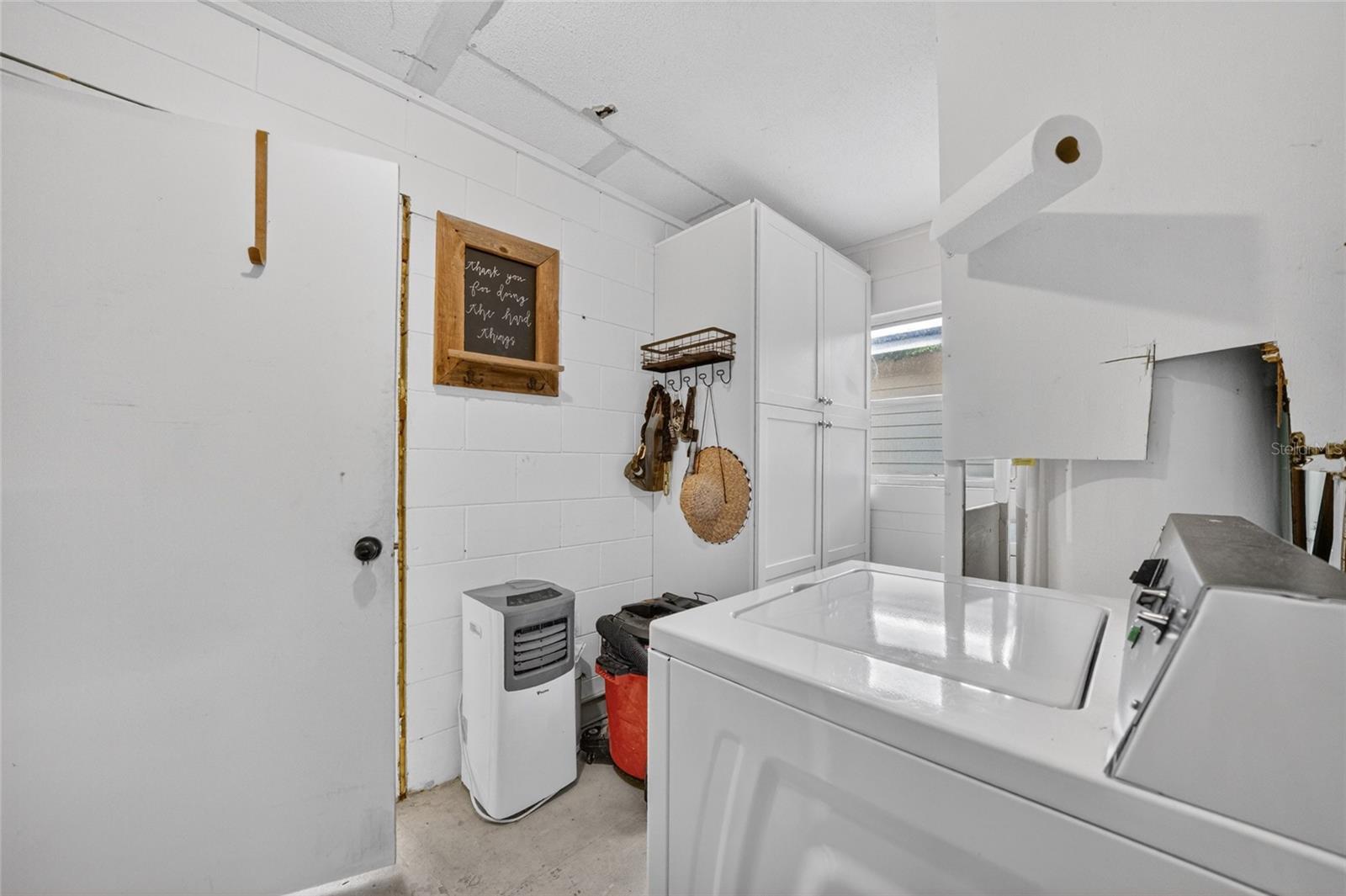 529 E Gottsche Ave Property Photo 16