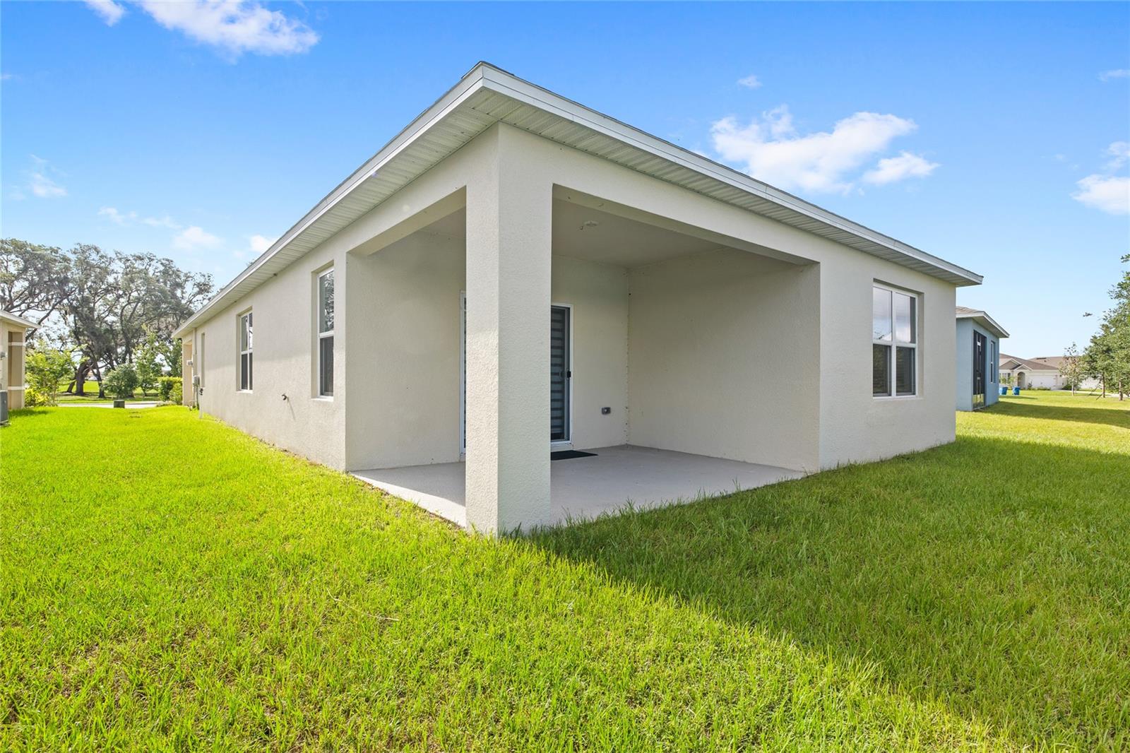 1663 Rosydale Cir Property Photo 32
