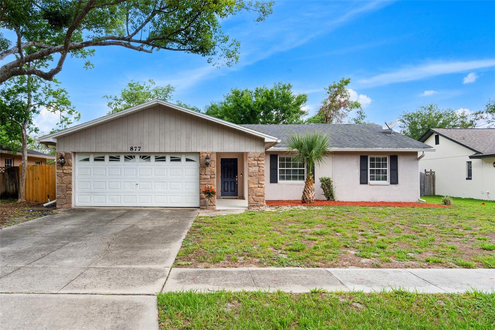 877 Benchwood Dr Property Photo 1