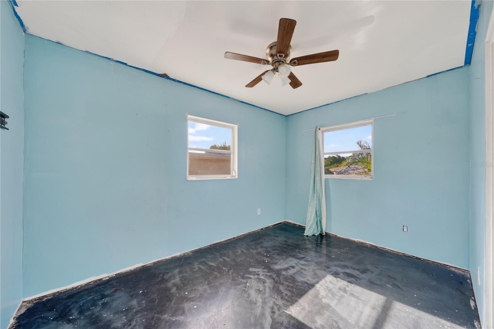 6031 W. Ridgewood Avenue Property Photo 11