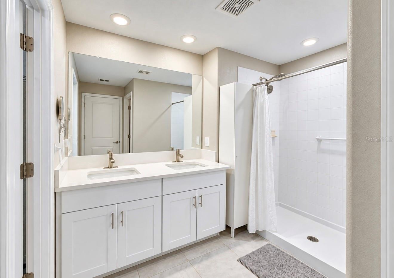 7111 Amelia Cove Ct Property Photo 15