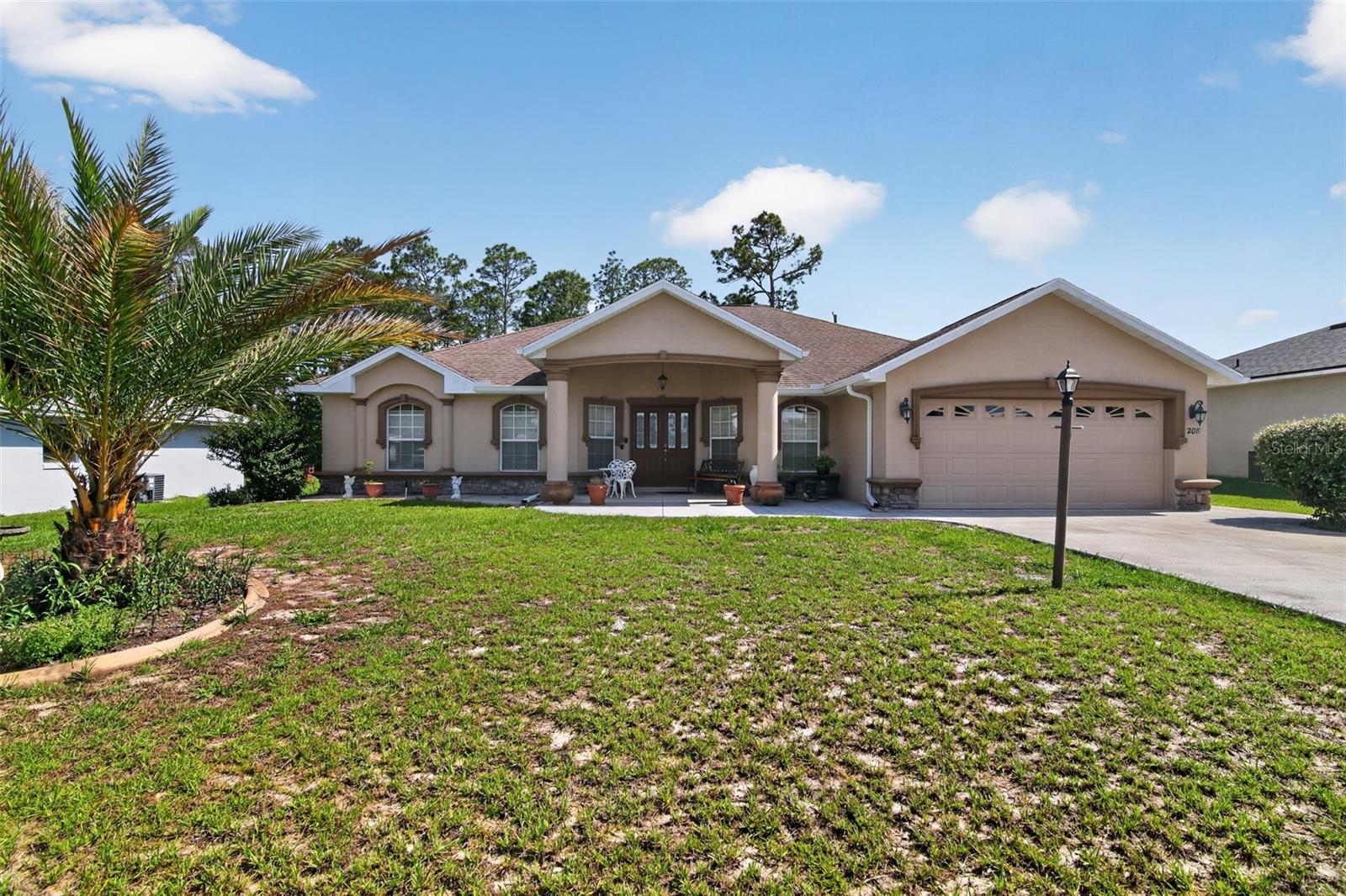 208 Marion Oaks Trl Property Photo 1