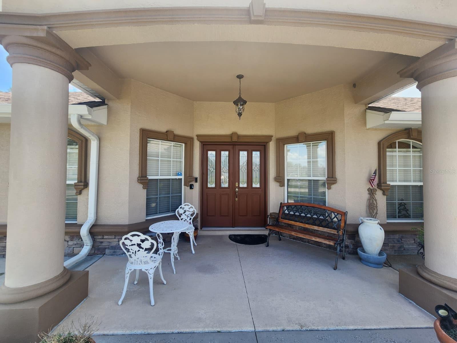208 Marion Oaks Trl Property Photo 8