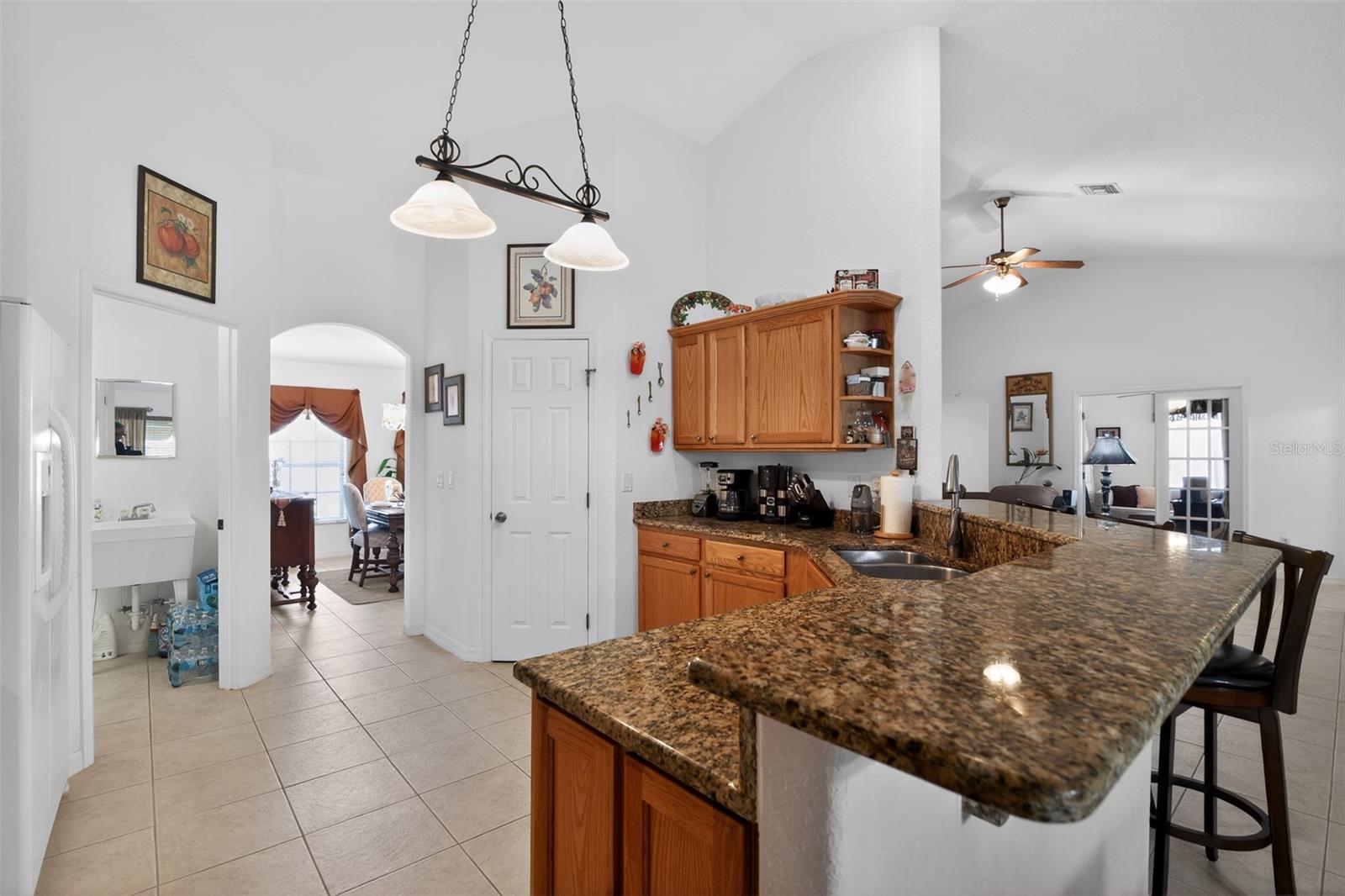 208 Marion Oaks Trl Property Photo 22