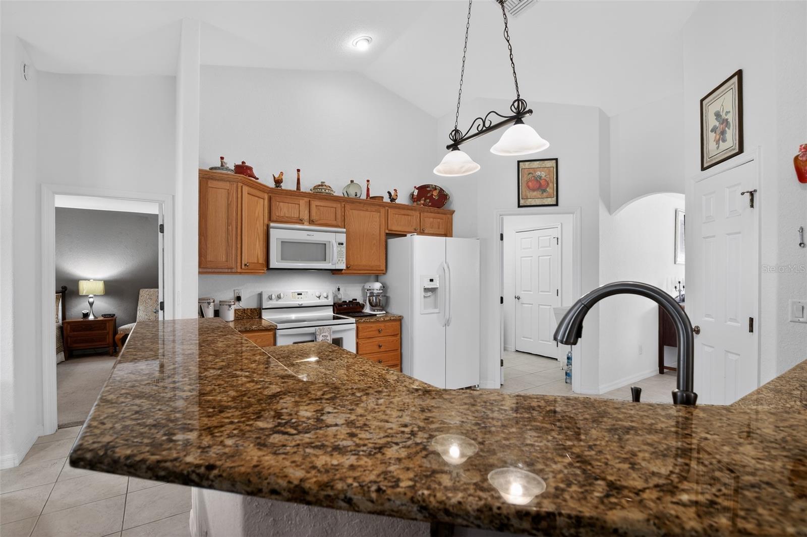 208 Marion Oaks Trl Property Photo 23