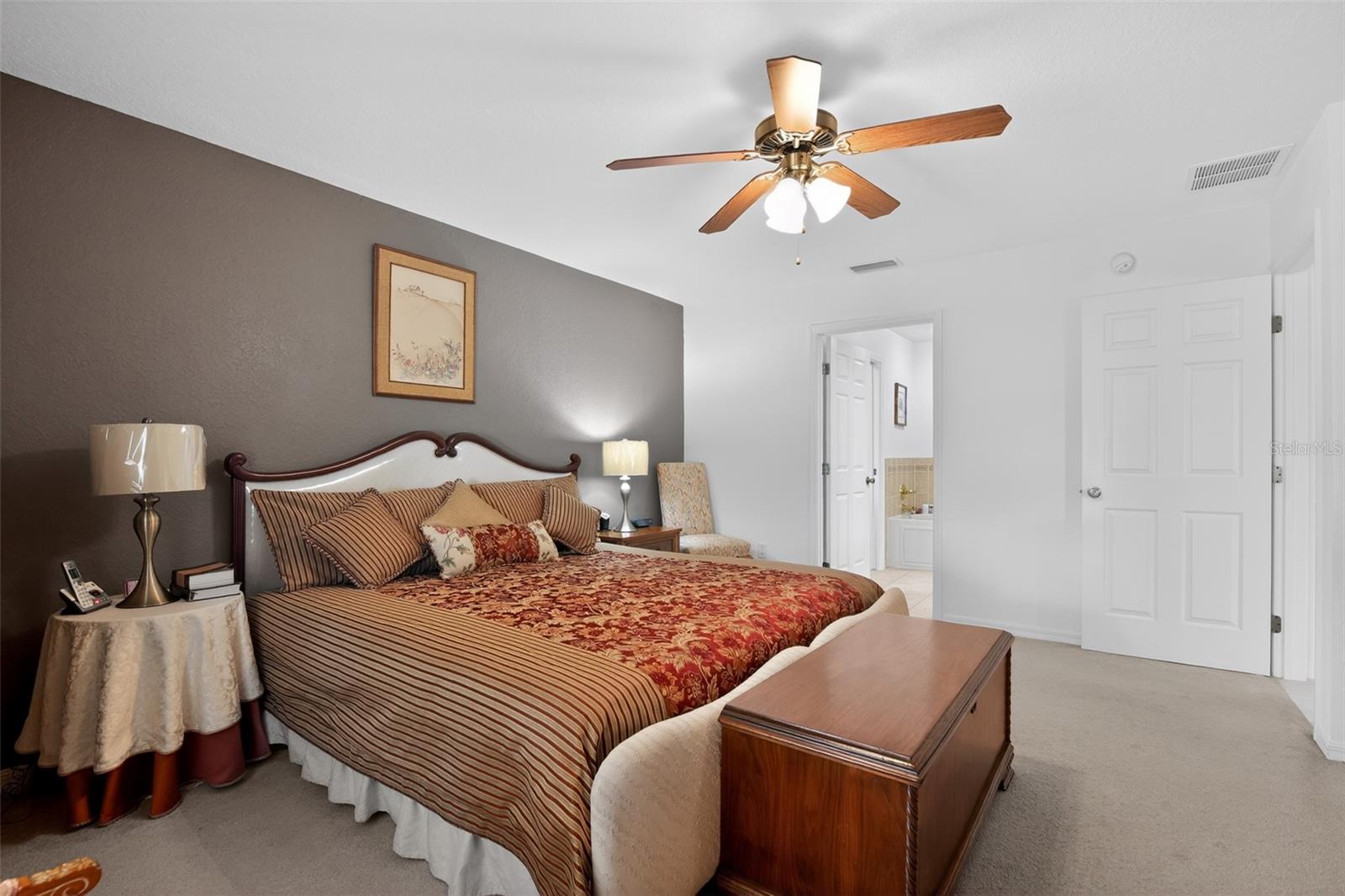 208 Marion Oaks Trl Property Photo 25