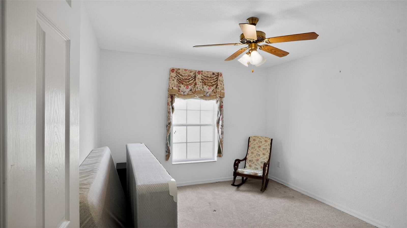 208 Marion Oaks Trl Property Photo 33